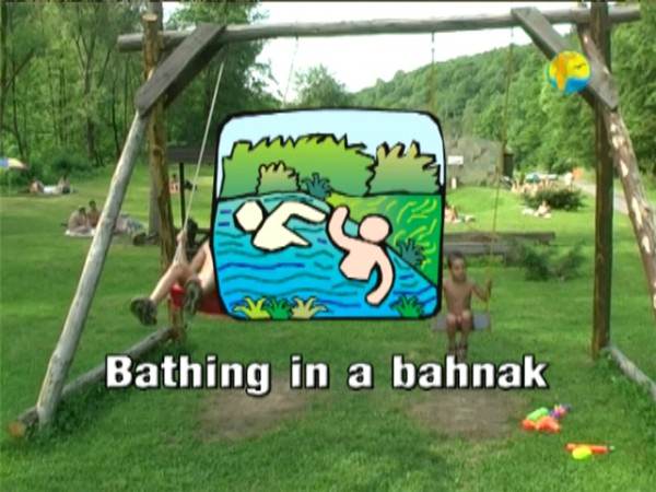FKK video family naturism - Bathing in a Bahnak FKK video family naturism - Bathing in a Bahnak