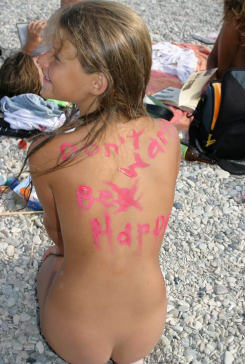 The French video about a nudism - Osez vivre nu... The French video about a nudism - Osez vivre nu...