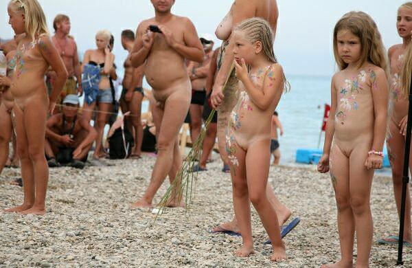 Photo of a family nudism in the Crimea Photo of a family nudism in the Crimea